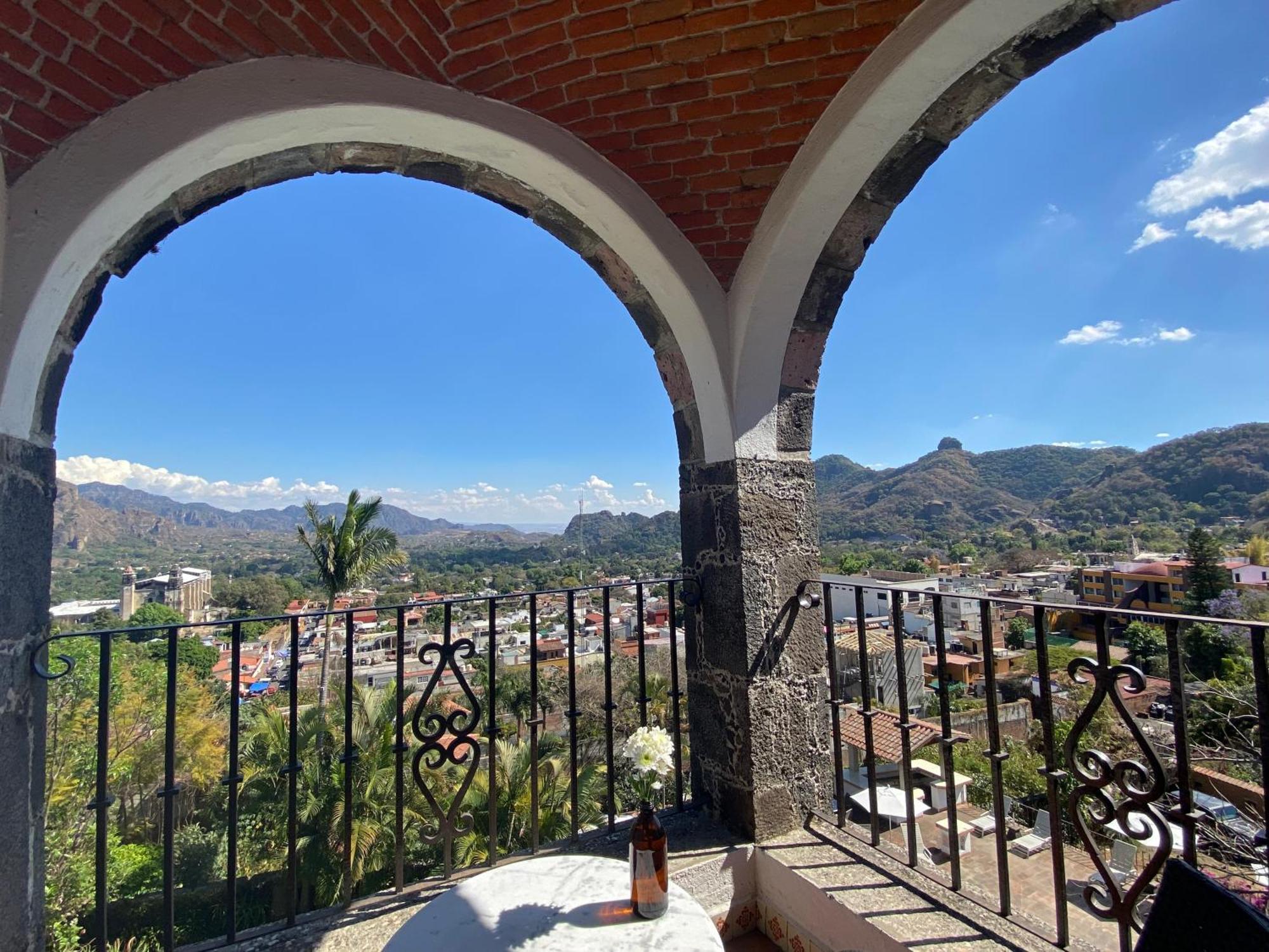Posada Del Tepozteco - Hotel & Gallery Tepoztlan Luaran gambar